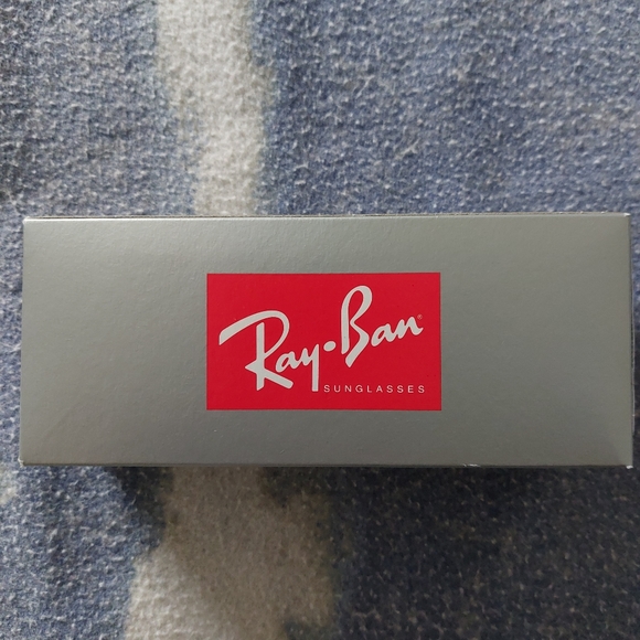 Ray-Ban Jack Sunglasses. Unworn. New in Box. - Picture 9 of 9
